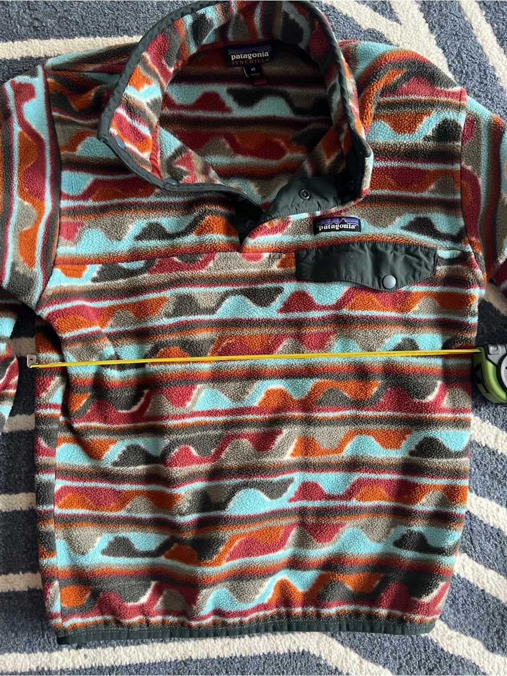 Patagonia Multicolor Wave-Pattern Fleece Pullover — Teal, Rust, Red, Brown - Picture 2 of 6